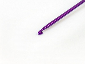 SKC Color Aluminum Crochet Hooks 5 mm (H/8)