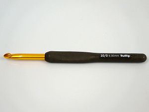 Tulip Mind Crochet Hook with Soft Grip 10/0 - 6.00 mm