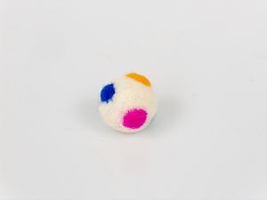 Krem Sale PomPoms 16 balls of Felt PomPoms