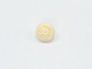 Beyaz Krem 5 Smiling Face Figure Buttons Multicolor 15mm long