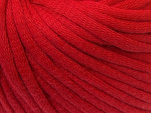 Tube Cotton Red This is a tube-like yarn with soft cotton fleece filled inside.
