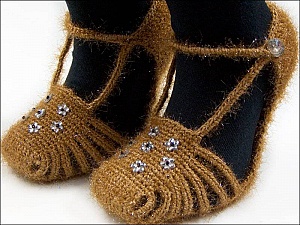 Bootees Brown