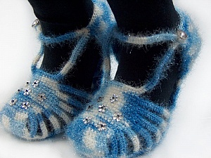 Bootees Blue Shades
