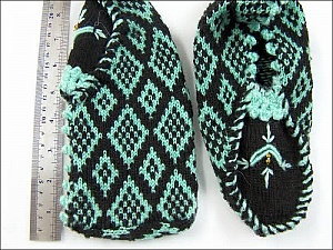 Bootees Green, Black
