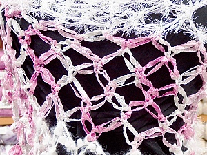 Shawl White, Pink Shades