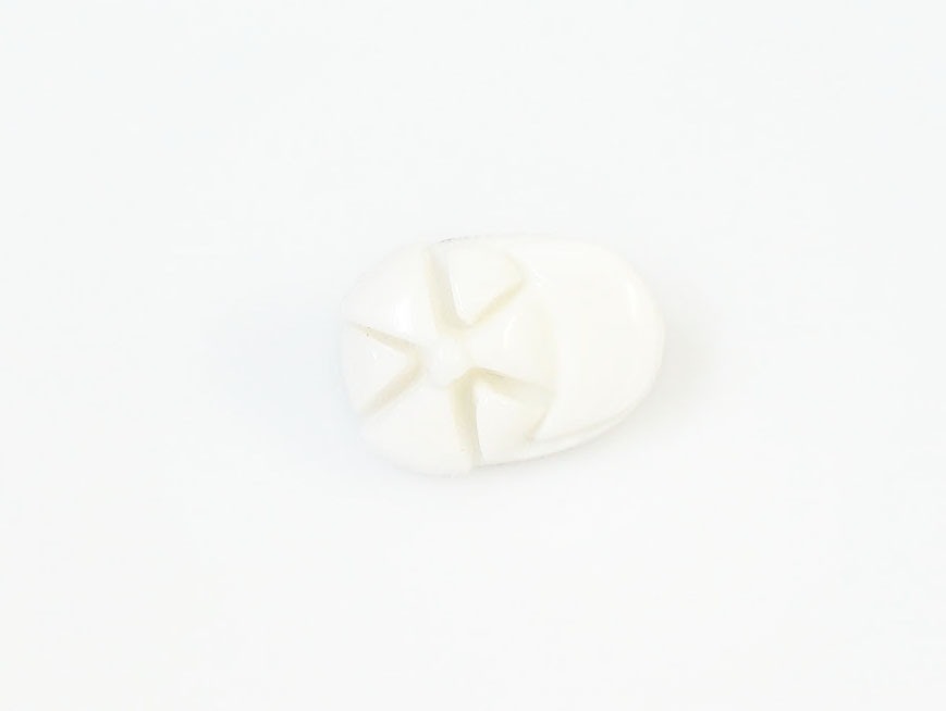 White 5 Cap Figure Buttons 15mm long