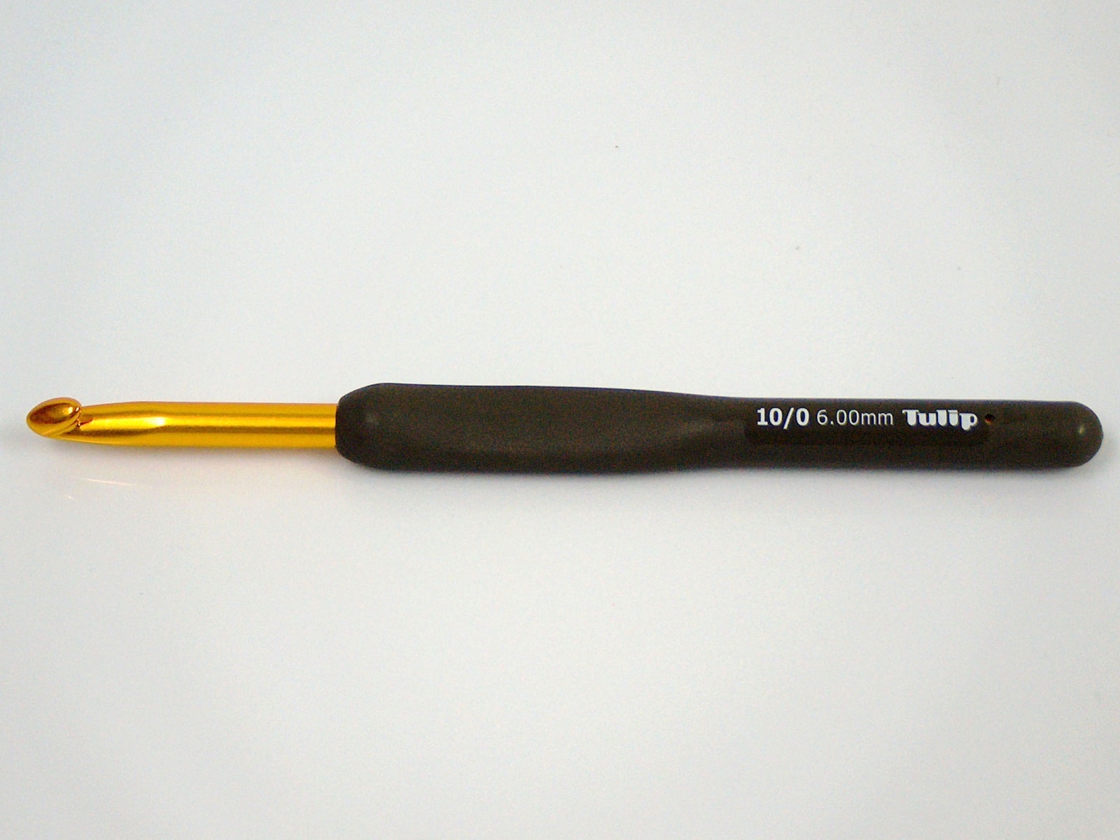 Tulip Mind Crochet Hook with Soft Grip 10/0 - 6.00 mm