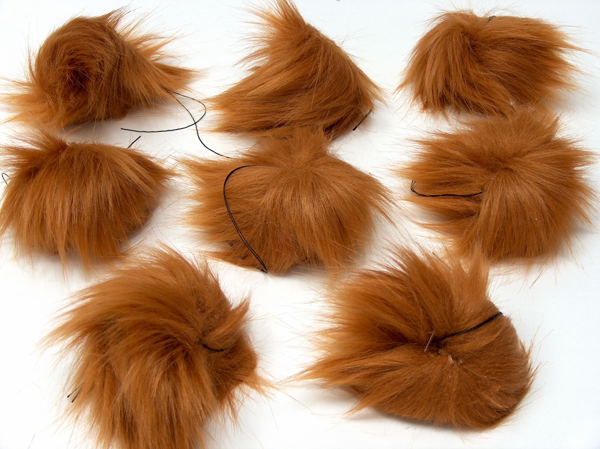 Açık Kahve 8 Faux Fur PomPoms