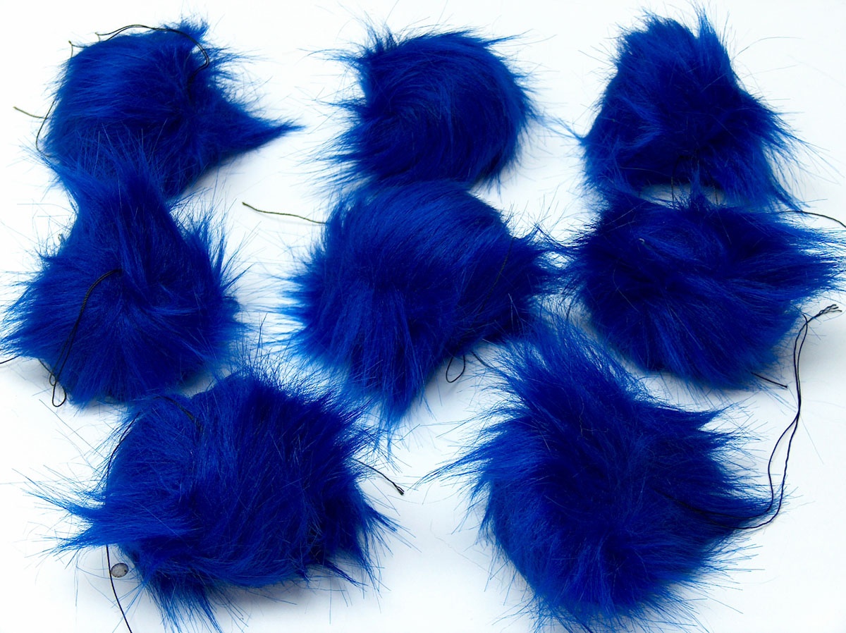 Saxe Blue 8 Faux Fur PomPoms