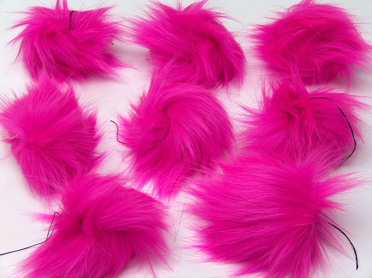 Neon Pembe 8 Faux Fur PomPoms