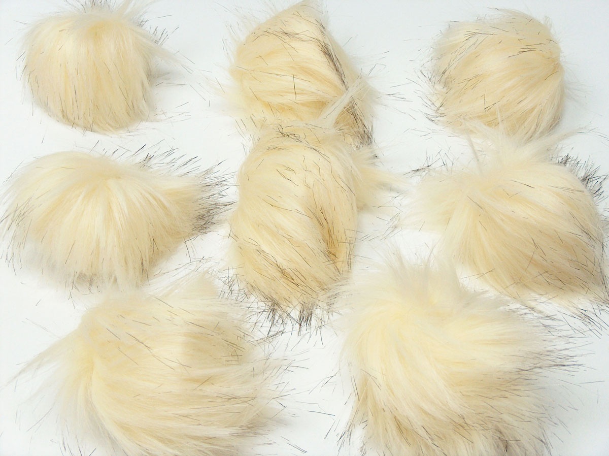 Krem Kahverengi 8 Faux Fur PomPoms