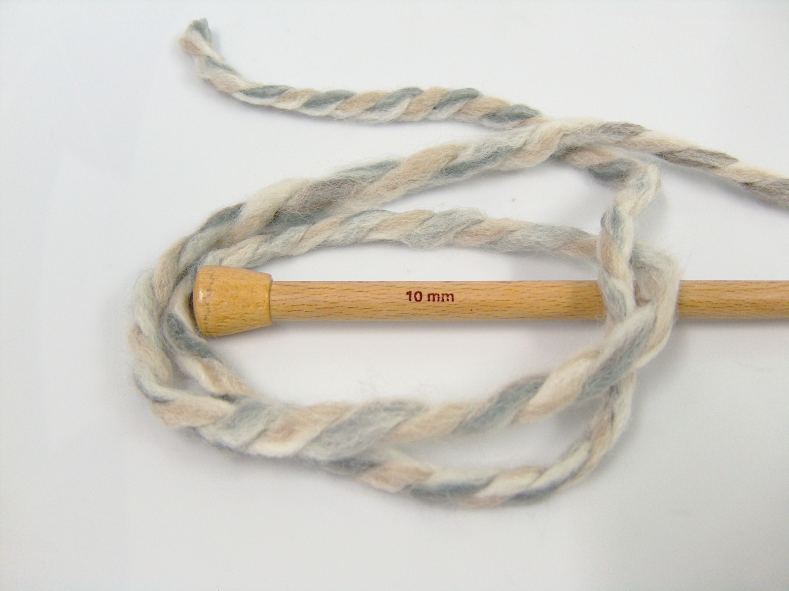 Lot of 4 x 100gr Skeins Ice Yarns ASTORIA (25% Wool) Yarn Cream Shades Brown Shades - photo 3