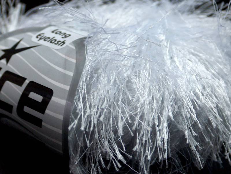 Long Eyelash Optical, White