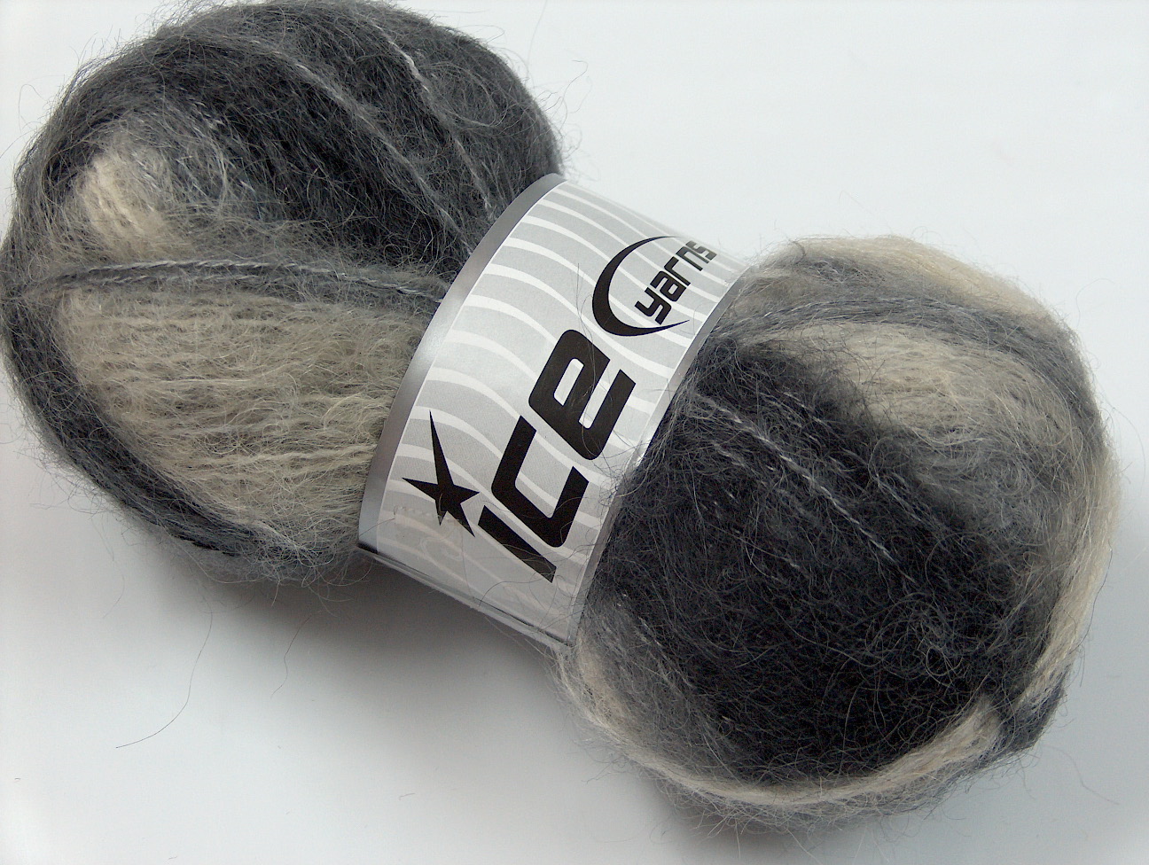 Mohair Classic Black, White