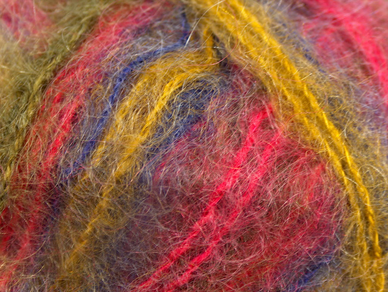 Mohair Classic Red, Khaki, Purple, Green