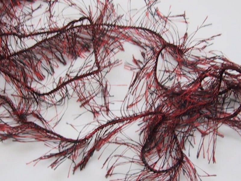 Eyelash 100gr Black, Red