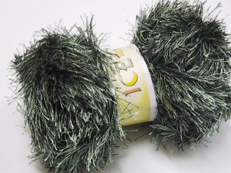 Eyelash 100gr Black, Green
