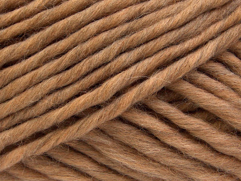 Pure Wool Superbulky Light Camel at Yarn Paradise