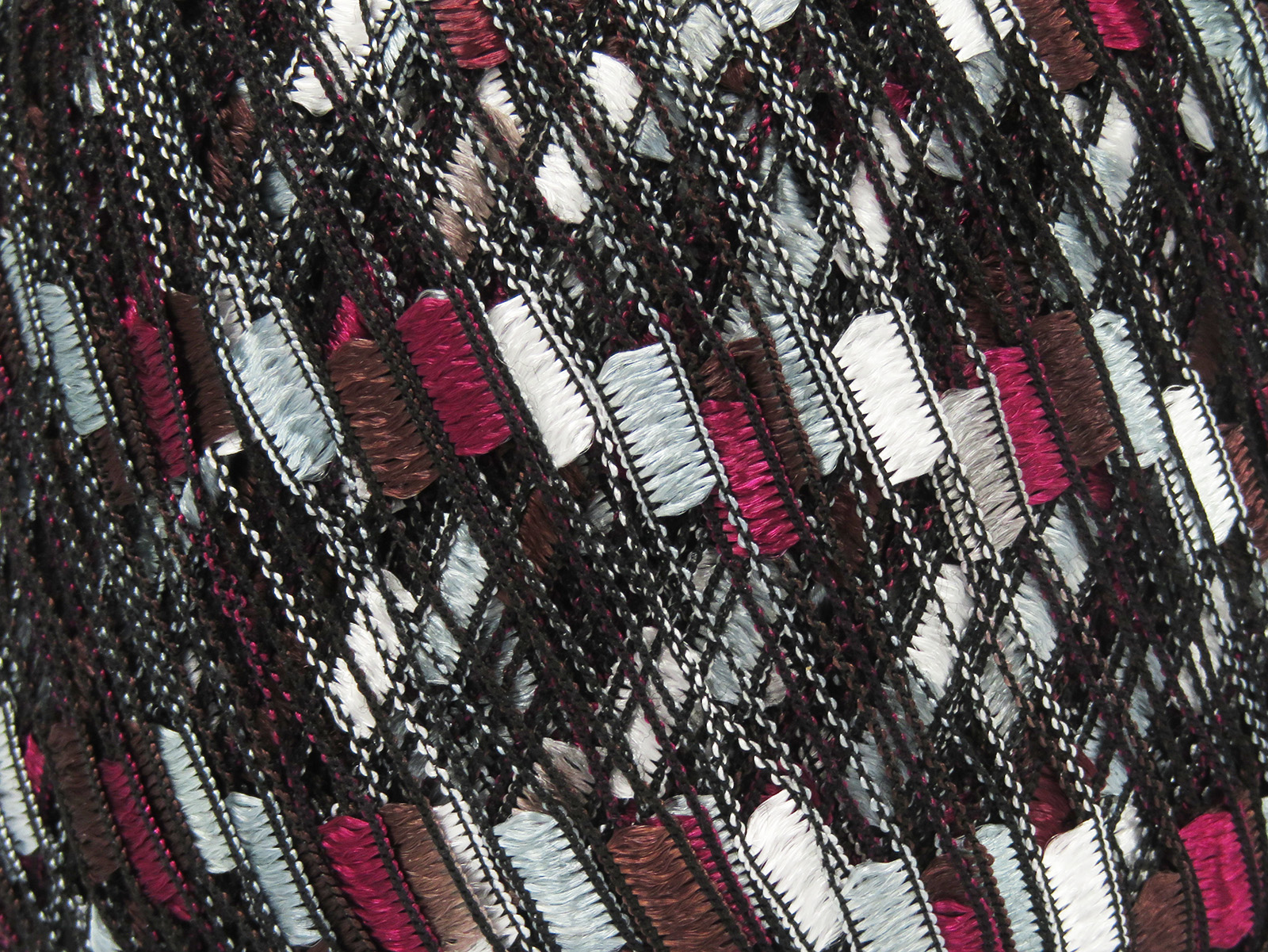 Ladder Beyaz Bordo Kahverengi Trellis
