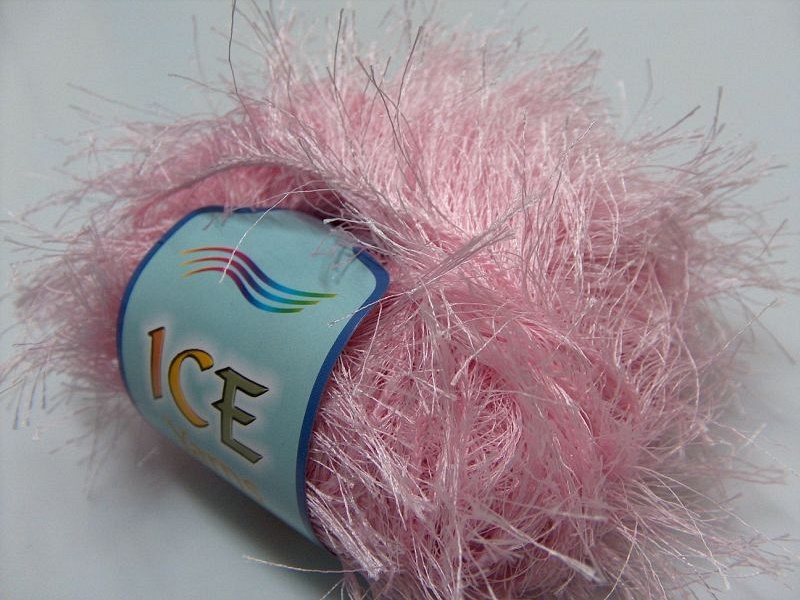 Long Eyelash Light Pink