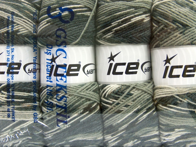 Bonito Ethnic White Grey Shades