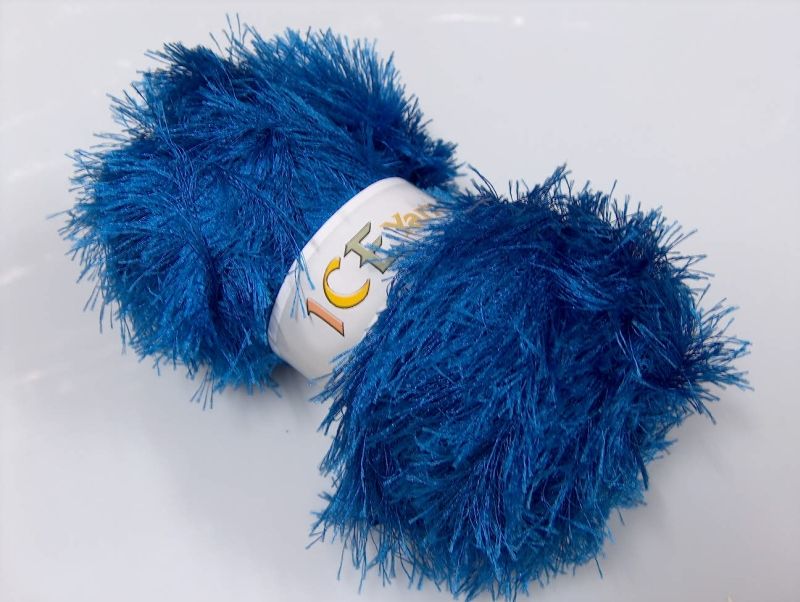 Eyelash 100gr Solid, Blue