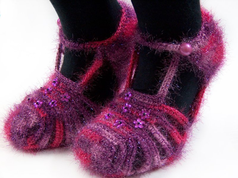 Bootees Purple, Red