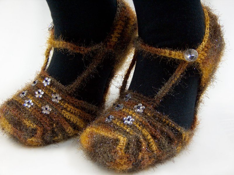 Bootees Brown Shades