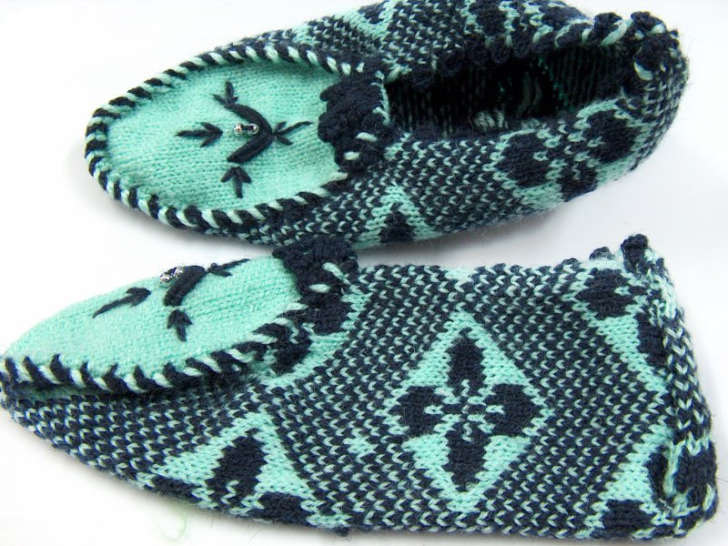 Bootees Green, Black
