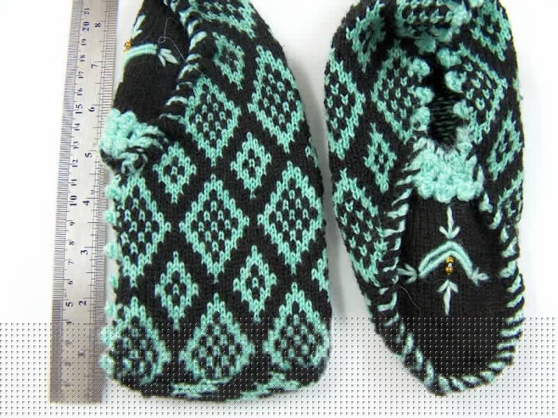 Bootees Green, Black